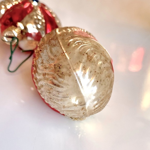 Two Vintage Mercury Glass Ornaments from Columbia- Santa Head & Poinsettia - Picture 7 of 12